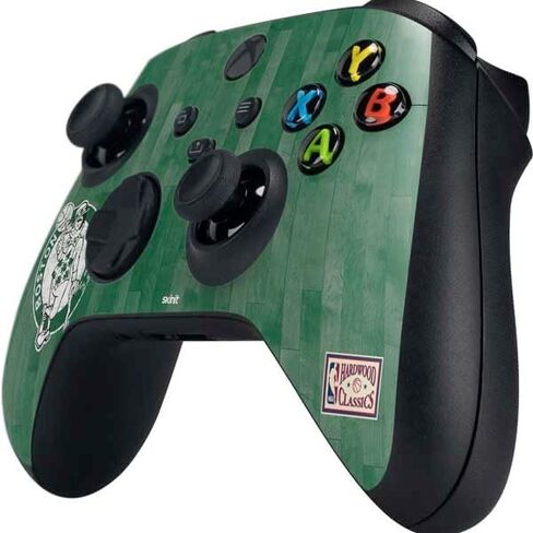 ملصق Skinit المخصص للألعاب متوافق مع وحدة تحكم Xbox Series X - تصميم كلاسيكيات الخشب الصلب المرخص رسميًا من NBA Boston Celtics in Kuwait