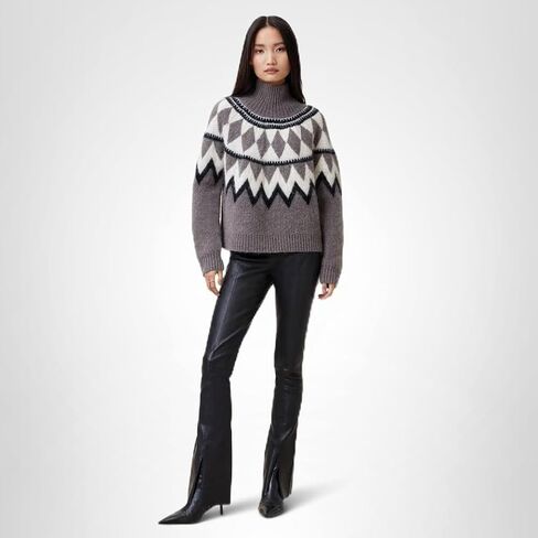 Women's Tara Jumper in Saudi Arabia