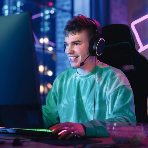 كابل صوت Lusgawer 3.5 ملم متوافق مع SteelSeries Arctis Nova 1، Nova 3، سماعة رأس Nova Pro للألعاب، سلك كابل تمديد صوتي بديل (أسود، 1.5 متر/4.9 قدم) in Kuwait