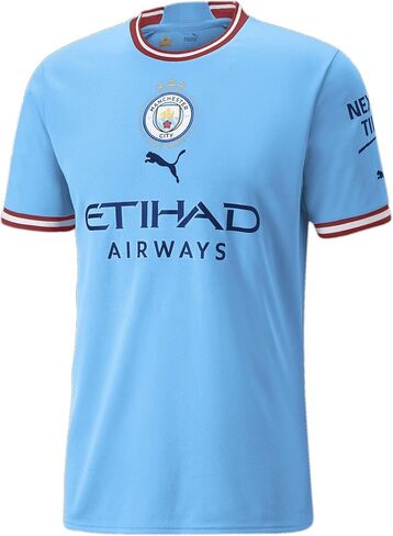 قميص PUMA Manchester City الفائزين بالثلاثية التذكارية 2022/23 في صندوق هدايا in Kuwait