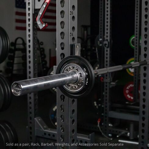 ألواح رفع الأثقال الفولاذية المعايرة الأولمبية من Titan Fitness، أقراص فولاذية دقيقة في الماكينة in Kuwait