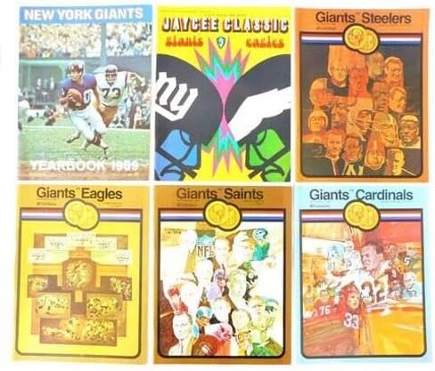 الكثير من (5) برامج كرة القدم NFL لنيويورك جاينتس لعام 1969 مع الكتاب السنوي - برامج NFL in Saudi Arabia