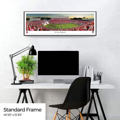 كرة القدم NC State Wolfpack - حصيرة واحدة، طباعة مؤطرة من Blakeway Panoramas in Saudi Arabia