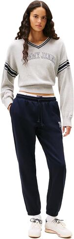 بنطال رياضي نسائي ذو شعار عادي من Tommy Jeans مع أربطة برباط in Kuwait