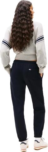 بنطال رياضي نسائي ذو شعار عادي من Tommy Jeans مع أربطة برباط in Kuwait