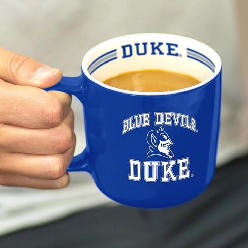 كوب قهوة مخطط بشعار العلامات التجارية NCAA Duke Blue Devils سعة 15 أونصة - شعار الفريق العتيق، طباعة وخطوط داخلية، آمن للاستخدام في الميكروويف وغسالة الأطباق - هدية رائعة للمعجبين والخريجين in Saudi Arabia