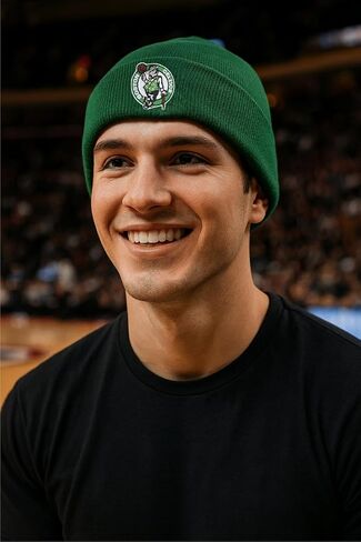قبعة صغيرة مرخصة رسميًا من Boston Basketball Classic Edition ذات أساور متماسكة ومطرزة بشعار الفريق، قبعة خضراء شتوية in Saudi Arabia