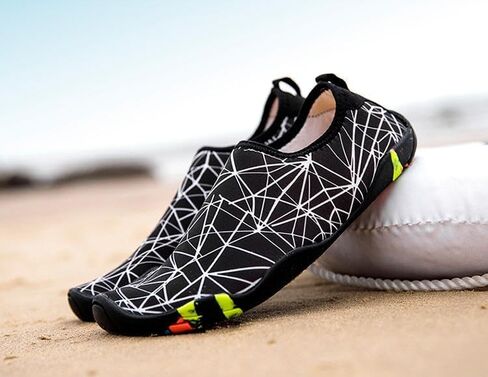 Water Shoes Barefoot Quick-Dry Aqua Socks Non-Slip Pool Beach Shoes for Women Men in Saudi Arabia