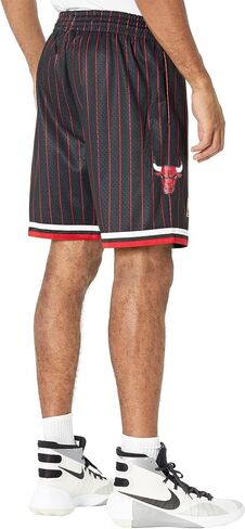 Mitchell & Ness Retro in Saudi Arabia