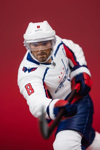 ألعاب ماكفارلين - أليكس أوفيتشكين (واشنطن كابيتالز) NHL 7 بوصات مجسم ماكفارلين سبورتس بيكس in Saudi Arabia