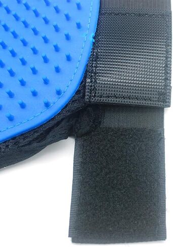 قفازات العناية بالحيوانات الأليفة، قفاز فرشاة إزالة الشعر، فرشاة قفازات إزالة الشعر للكلاب والقطط ذات الفراء الطويل والقصير in Kuwait