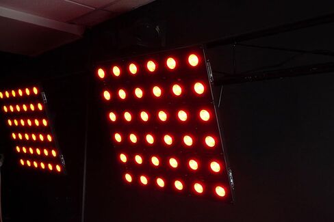 Rockville Stage Matrix 36 RGB 6x6 Tri-Colored Matrix Blinder Light، 36x3W LEDs، شعاع 3 درجات، تحكم DMX، أوضاع تلقائية، لدي جي، النوادي، وعروض المسرح، قطعتان in Saudi Arabia