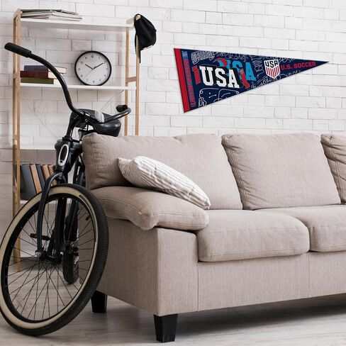 راية ديكور حائط من اللباد مقاس 30.48 سم × 76.2 سم من Rico Industries US Soccer - رائعة للمنزل/غرفة النوم/ديكور كهف الرجل in Saudi Arabia