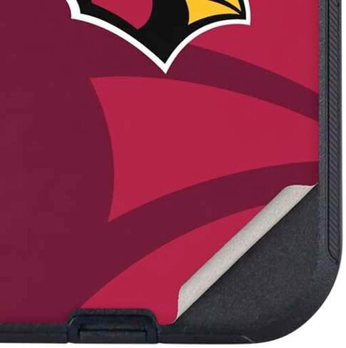 غلاف هاتف Skinit متوافق مع OtterBox Defender iPhone 14 Pro Max - تصميم رؤية مزدوجة مرخص رسميًا من NFL Arizona Cardinals in Saudi Arabia