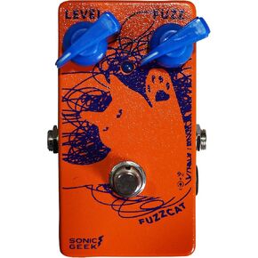 FuzzCat Guitar Fuzz Pedal Handmade FF Vintage 60s Circuit Enhanced Clean-Up Response for Studio & Live Performance in Saudi Arabia
