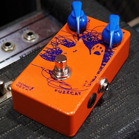 FuzzCat Guitar Fuzz Pedal Handmade FF Vintage 60s Circuit Enhanced Clean-Up Response for Studio & Live Performance in Saudi Arabia