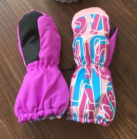 Kids Mittens Gloves with Fleece Lined for Boys Girls Winter Snow Skiing Thick Insulated for Cold Weather in Saudi Arabia
