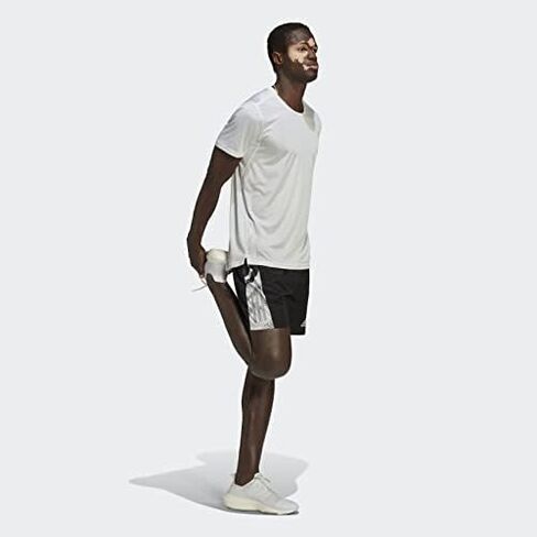 أديداس رجالي Own The Run Short Tiger Camo أسود/أبيض كبير in Saudi Arabia