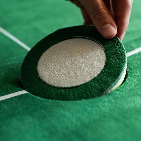 SIG LITE Putting Green - بساط تدريب داخلي بدرجة احترافية - ملمس واقعي - سهولة التخزين in Kuwait