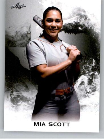 2024 Leaf Lone Star Softball #14 Mia Scott Texas Longhorns Official Women's Softball Card in Raw (NM or Better) Condition in Saudi Arabia