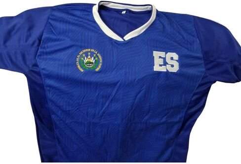 Camisa Selection de El Salvador، La Camisa del País que te vío nacer، Colores Azul y Blanco Con el Escudo y el ES Bordados in Kuwait