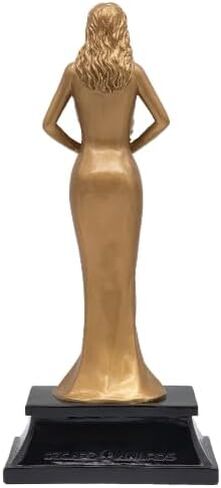 جائزة Decade Awards للإنجازات النسائية - جائزة الآلهة الذهبية المنقوشة حسب الطلب - قم بالتخصيص الآن (8 بوصة) in Saudi Arabia