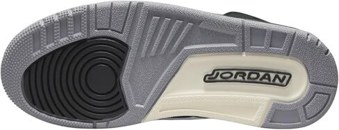 حذاء نسائي Air Jordan 3 مقاس 6.5 in Saudi Arabia