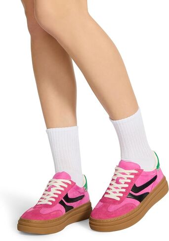 طقم نسائي من STEVE MADDEN مكون من 5 قطع من Athleisure Shortie Crew، أبيض رمادي أسود، 9-11 in Saudi Arabia