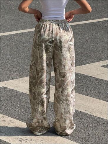 Verdusa Women's Plus Size Camo Baggy Pants Lightweight Athletic Wide Leg Sweatpants with Pockets in Kuwait