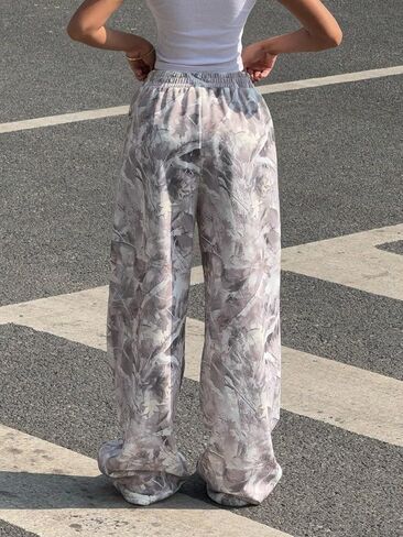 Verdusa Women's Plus Size Camo Baggy Pants Lightweight Athletic Wide Leg Sweatpants with Pockets in Saudi Arabia