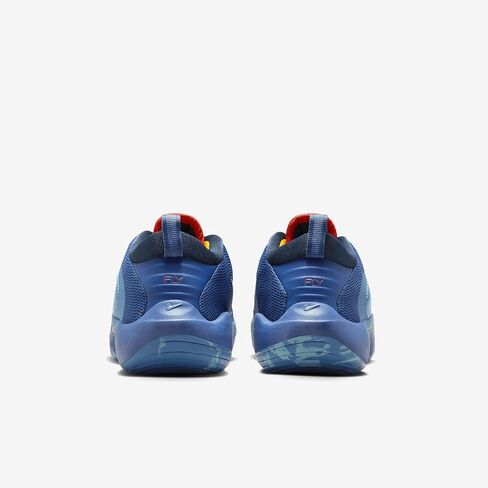 حذاء كرة السلة IsoFly Big Kids من Nike (FN4384-400، Mystic Navy/Armory Navy/Aegean Storm/Cosmic Clay) مقاس 7 in Saudi Arabia