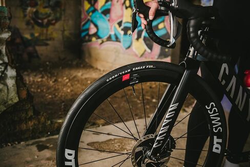 Goodyear Eagle F1 R Road Bike Folding Tyre // 32-622 (700 x 32C) in Saudi Arabia