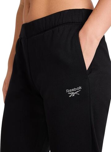 حذاء رياضي نسائي من Reebok مصنوع من حجر الراين، مقاس قياسي، درزة داخلية 76.2 سم، قماش بولي قطن متوسط ​​الوزن in Saudi Arabia