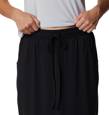 Columbia Women's Slack Water Knit Skirt in Saudi Arabia