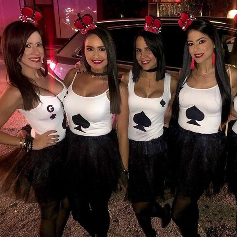 Tutus for Women 5 Layered Tutu Skirts for Women Adults Girls Teens Rave Halloween Costume Tutu Dance Skirt Tulle Skirts in Saudi Arabia