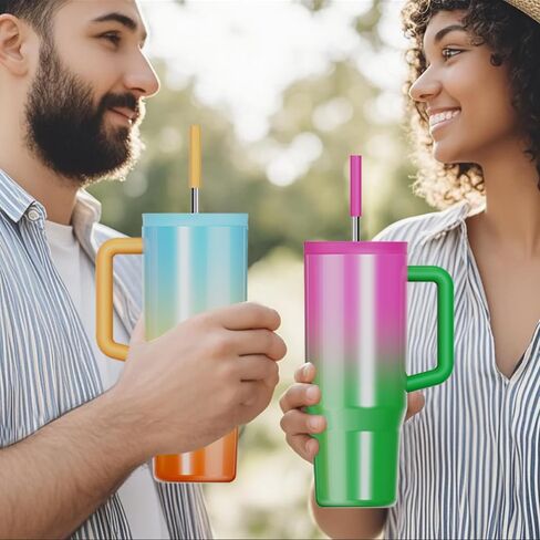 كوب بسعة 40 أونصة بمقبض وغطاء من القش - زجاجة مياه معزولة من الفولاذ المقاوم للصدأ، كوب سفر مانع للتسرب - يناسب حامل الأكواب - ترمس للمشروبات الساخنة والباردة - هدية مثالية للرجال والنساء (أسود) in Kuwait