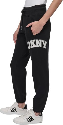 بنطال رياضي نسائي من الصوف برباط من DKNY in Saudi Arabia