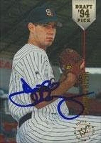 Autographed - MLB Autographed Baseball Cards in Saudi Arabia