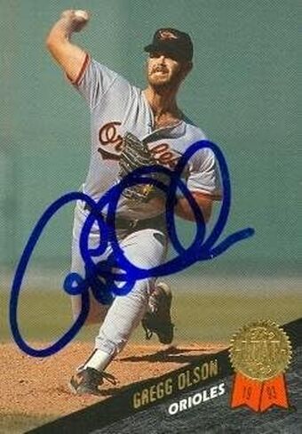 Gregg Olson autographed Baseball Card (Baltimore Orioles) 1993 Leaf #23 - Autographed Baseball Cards in Saudi Arabia