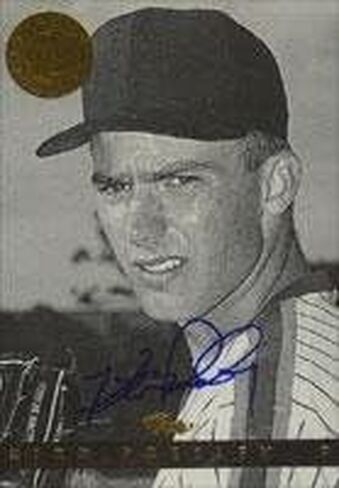 Autographed - MLB Autographed Baseball Cards in Saudi Arabia