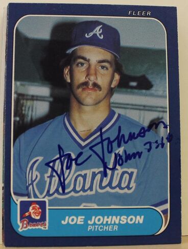 Autographed - MLB Autographed Baseball Cards in Saudi Arabia