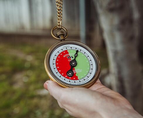 Marvel SalesOne LOKI STOP WATCH PENDANT NECKLACE بضائع الهدايا - Loki Merchandise in Kuwait