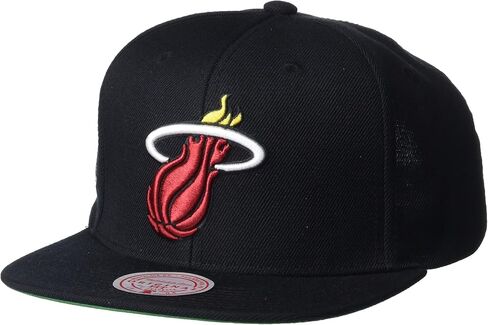 قبعة Mitchell & Ness Miami Heat NBA Top Spot Snapback قابلة للتعديل - أسود/2007 NBA Finals Side Patch/Hardwood Classics in Saudi Arabia