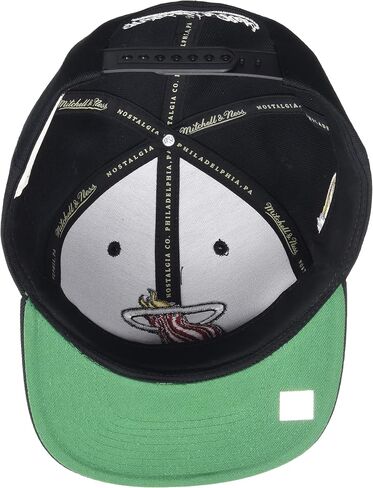 قبعة Mitchell & Ness Miami Heat NBA Top Spot Snapback قابلة للتعديل - أسود/2007 NBA Finals Side Patch/Hardwood Classics in Saudi Arabia
