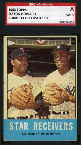 Elston Howard 1963 Topps Sgc Coa Signed Original Authentic Autograph - Baseball Slabbed Autographed Cards in Saudi Arabia