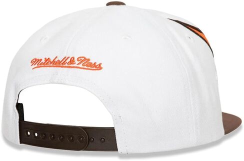 قبعة Mitchell & Ness SD San ​​Diego Padres Cooperstown Waverunner Snapback، قبعة قابلة للتعديل باللون الأبيض والبني in Saudi Arabia