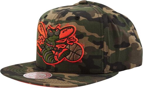 قبعة ميتشل آند نيس شارلوت هورنتس NBA نيون كامو بوب HWC Snapback in Saudi Arabia