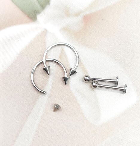 MONAZEO 40 قطعة 16 جرام حلقات شفاه من الفولاذ الجراحي مجوهرات لدغة الثعبان مجوهرات Labret مجوهرات Monroe Lip Barbell Ring Daith Tragus Helix ثقب الأنف خاتم الحاجز للنساء والرجال 6 مم/8 مم/10 مم/12 مم in Kuwait
