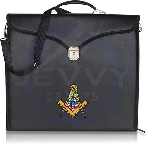 حقيبة مريلة Masonic Regalia Blue Lodge Past Master Mason - حقيبة جلدية فاخرة - حقيبة مريلة ماسونية / حقيبة حمل ماسون 16 × 18 بوصة مم/WM إقليمية in Kuwait