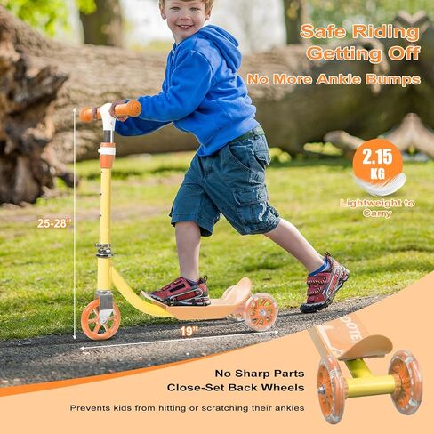 سكوتر الأطفال: سكوترات ذات 3 عجلات مضاءة بإضاءة LED للأطفال 2-5،3 مقود ارتفاع قابل للتعديل، سطح مضاد للانزلاق، سكوترات معدنية شديدة التحمل للأولاد والبنات الذين تتراوح أعمارهم بين 3-5 سنوات، حتى 110 رطل، سكوتر ركلة للأطفال الصغار 2 سنة in Kuwait